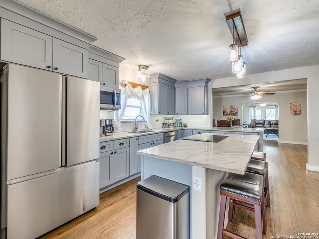 $690,000 | 17188 Wildhorse Pass, Marion, TX 78124