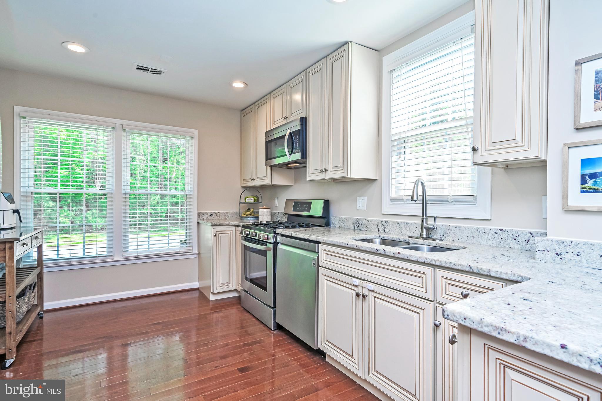 5310 Danbury Forest Drive Springfield, VA 22151 - Photo 12 of 42 Granite Countertops in Remodeled Kitchen