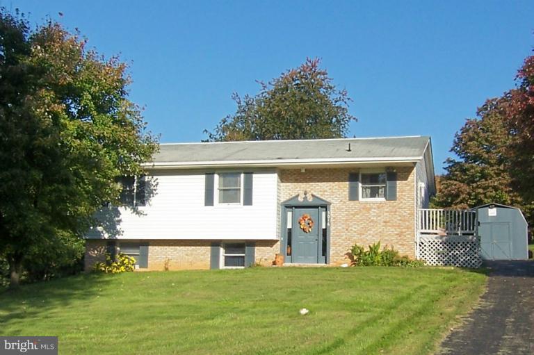 3016 Flag Marsh Road Mount Airy, MD 21771 - Photo 18 of 21 Exterior (Front)