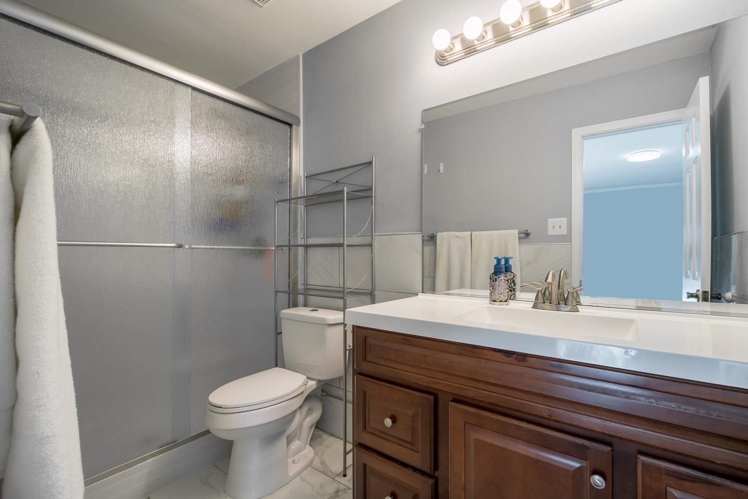 1832 Kimbrough Road Germantown, TN 38138 - Photo 9 of 15 Gallery Image 9
