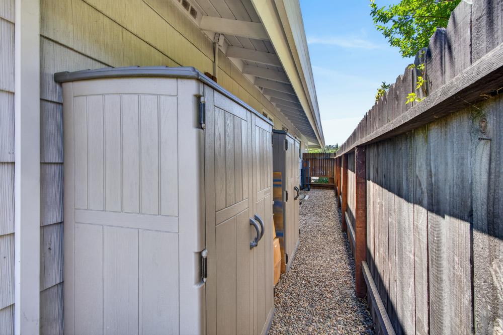 3812 Dell Road Carmichael, CA 95608 - Photo 56 of 64