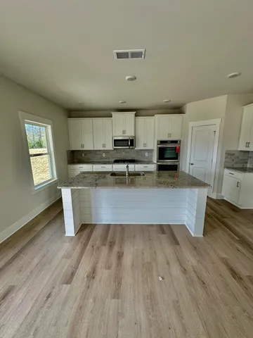 $569,900 | 1313 Firelight Way, Unit 174, Ooltewah, TN 37363