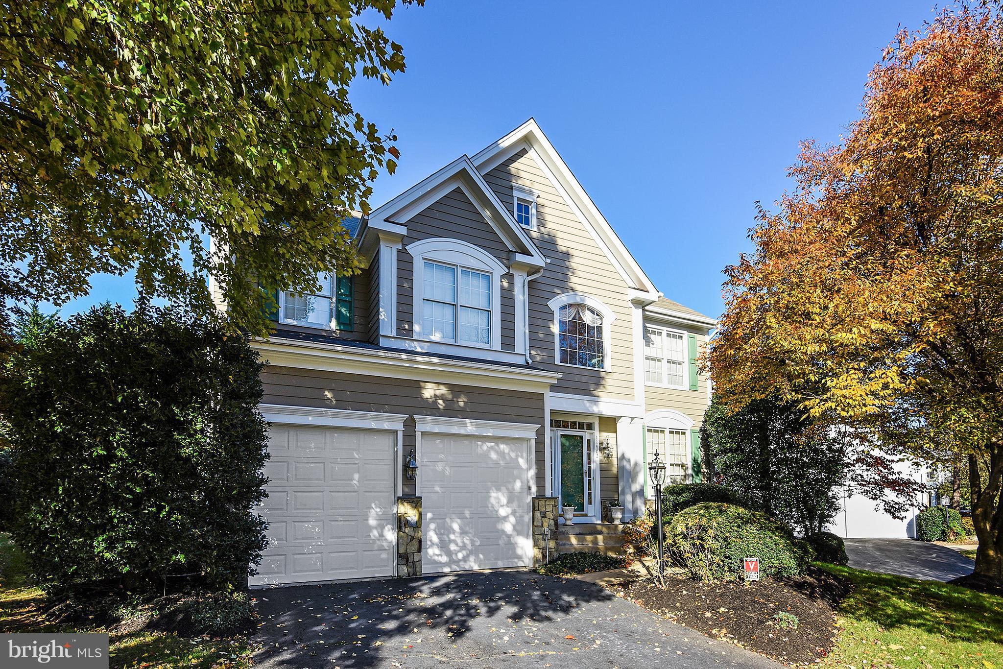 11402 Night Star Way Reston, VA 20194 - Photo 1 of 30 Exterior (Front)