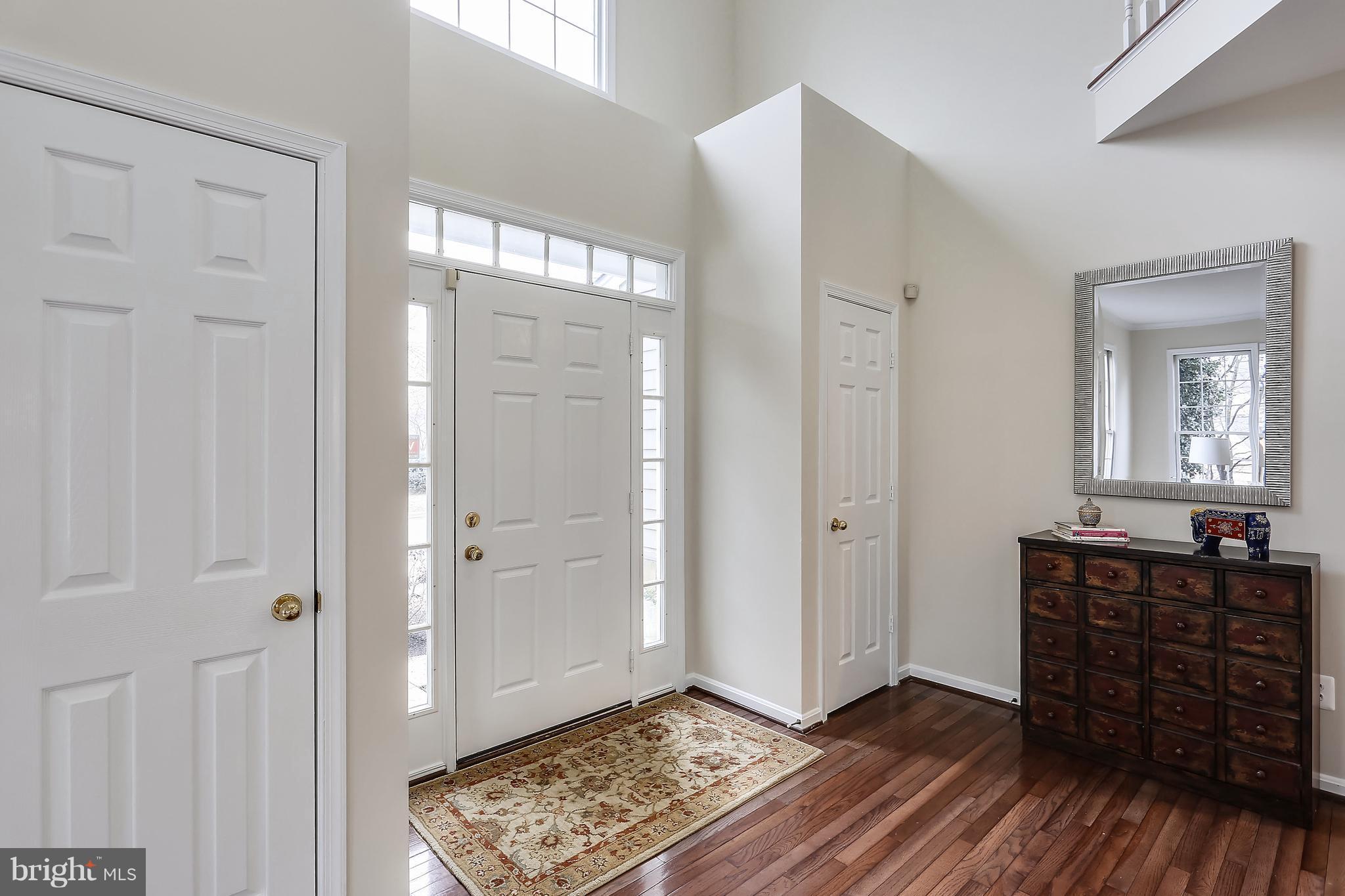 11402 Night Star Way Reston, VA 20194 - Photo 3 of 30 Entryway with double closets