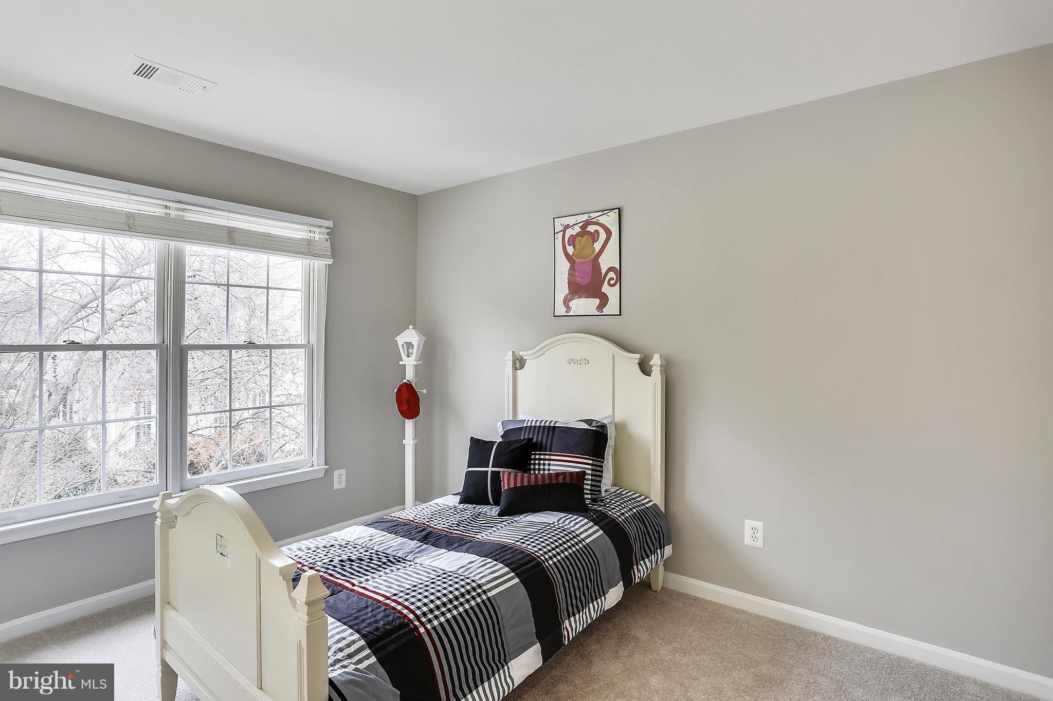 11402 Night Star Way Reston, VA 20194 - Photo 21 of 30 Bedroom 3