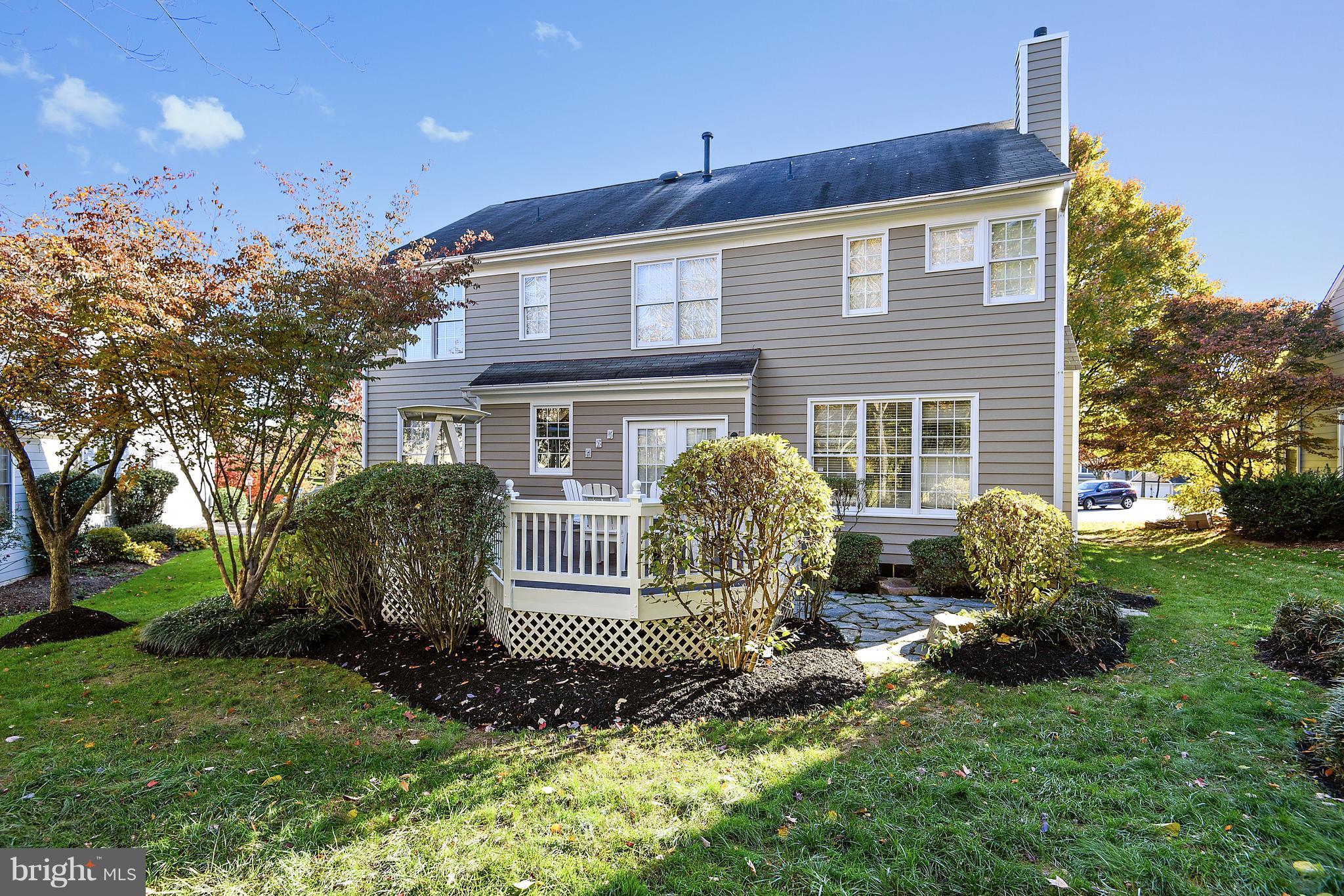 11402 Night Star Way Reston, VA 20194 - Photo 30 of 30 Exterior (Rear)