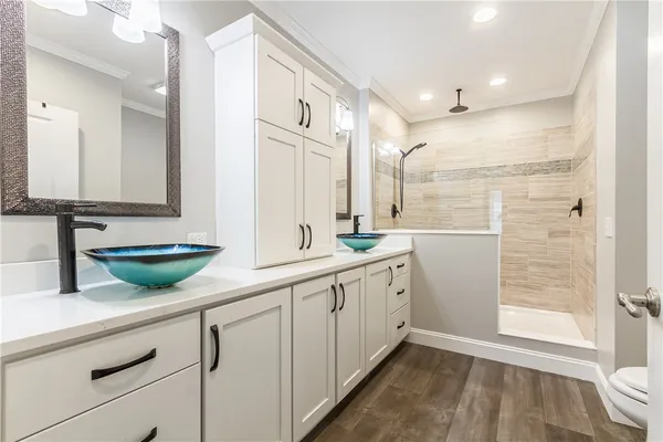 $449,900 | 8437 Roosevelt Drive, Royalton, NY 14067