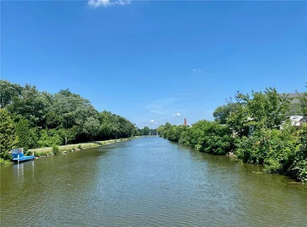 $449,900 | 8437 Roosevelt Drive, Royalton, NY 14067