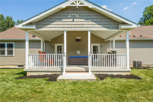 $449,900 | 8437 Roosevelt Drive, Royalton, NY 14067