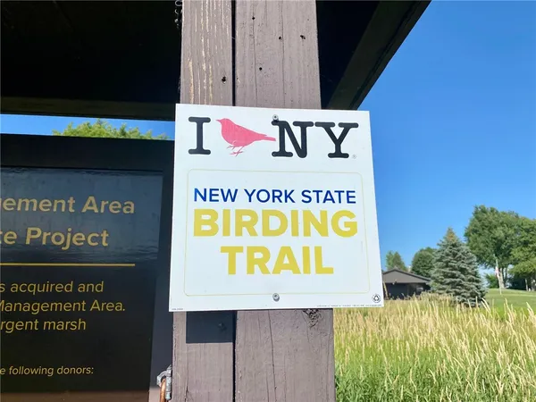 $449,900 | 8437 Roosevelt Drive, Royalton, NY 14067