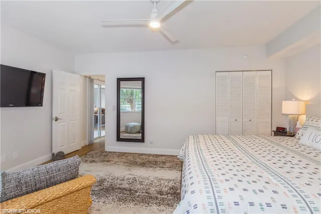 $5,250 | 2671 Citrus Lake Drive, Unit E201, Naples, FL 34109