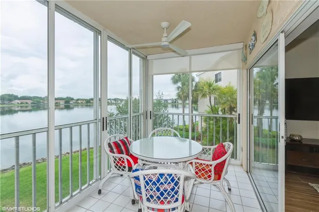$5,250 | 2671 Citrus Lake Drive, Unit E201, Naples, FL 34109