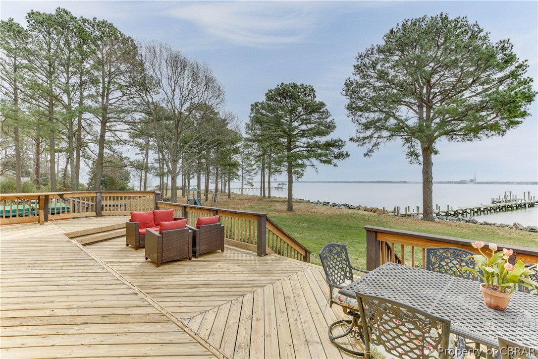 8508 Gaines Point Road Hayes, VA 23072 - Photo 37 of 50 Huge entertaining deck