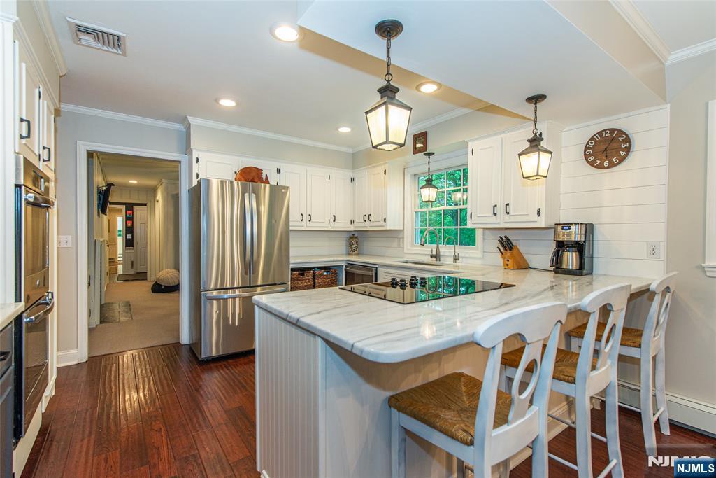 724 Ridge Road Butler, NJ 07405 - Photo 17 of 50