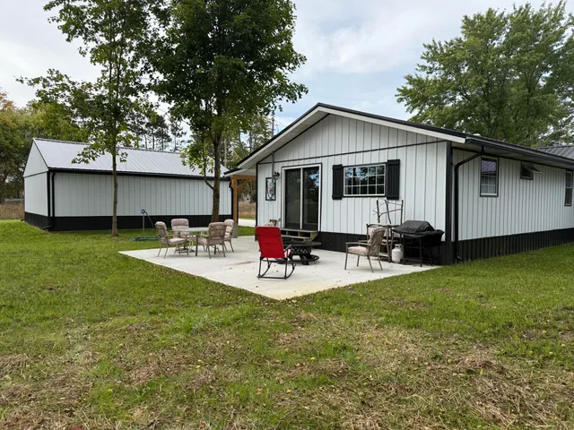 $265,000 | 7367 South Coldwater Road, Blanchard, MI 49310