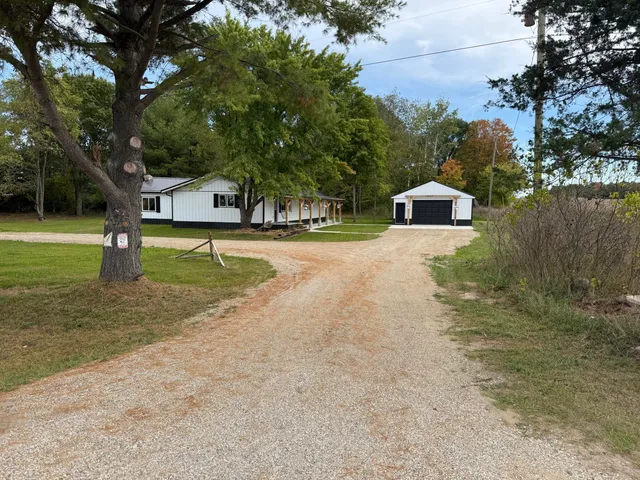 $265,000 | 7367 South Coldwater Road, Blanchard, MI 49310