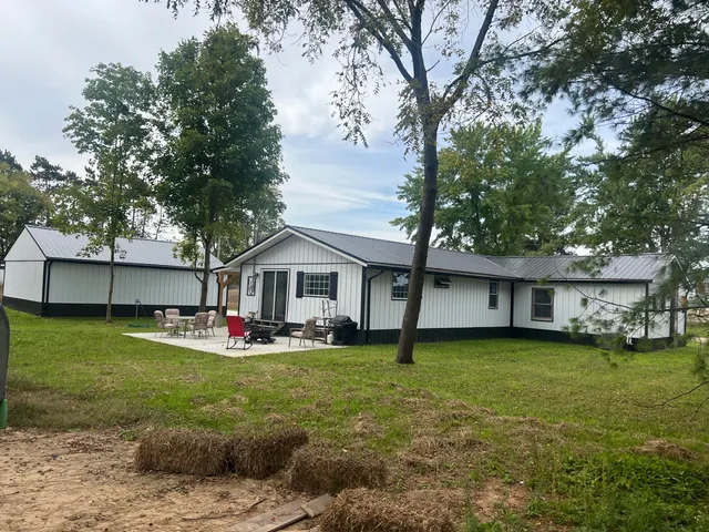 $265,000 | 7367 South Coldwater Road, Blanchard, MI 49310