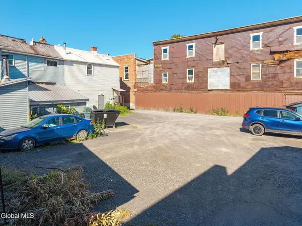 $429,000 | 107 Railroad Avenue, Middleburgh, NY 12122