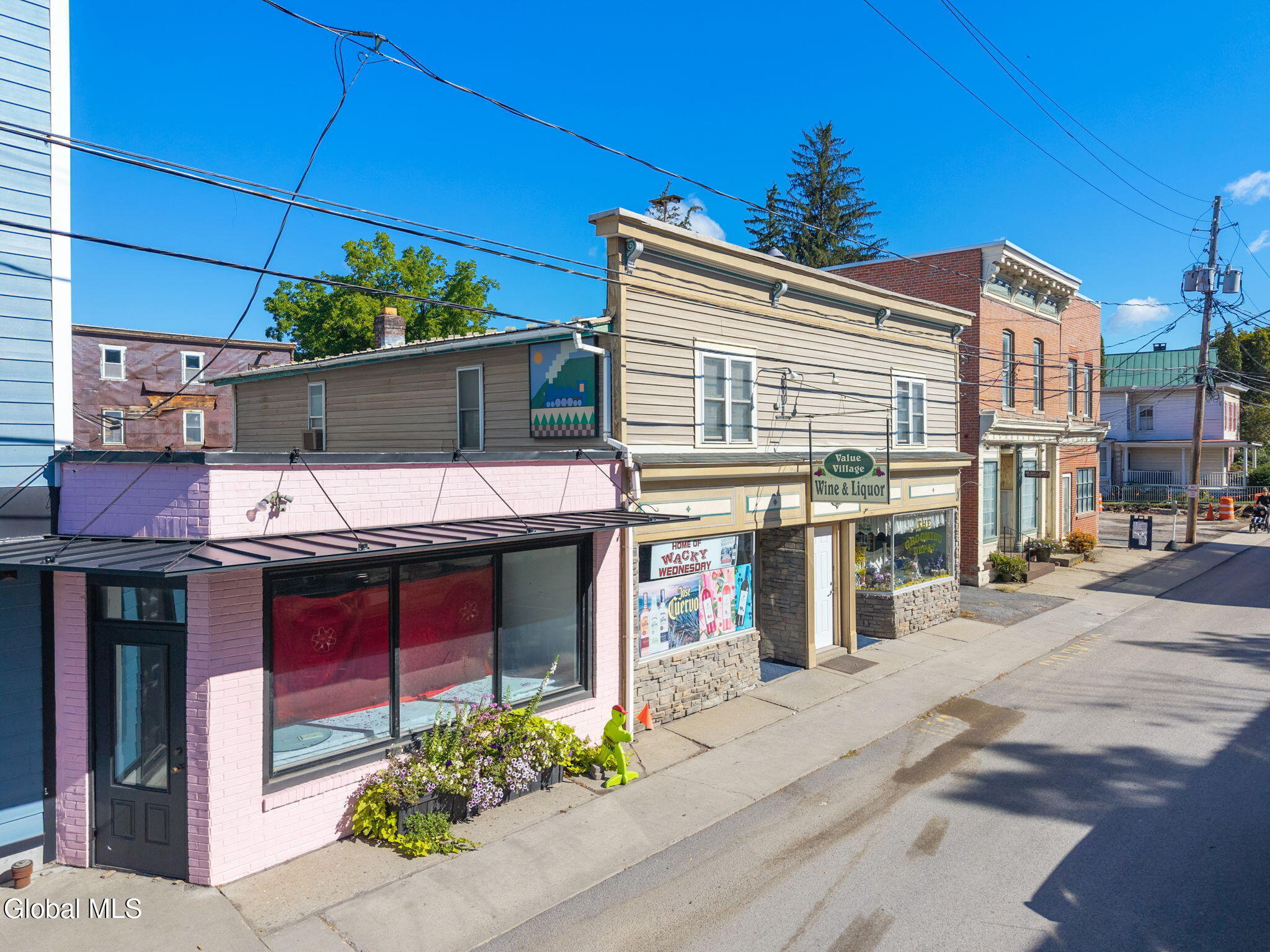 107 Railroad Avenue Middleburgh, NY 12122 - Photo 5 of 49 5-107RailroadAve_05