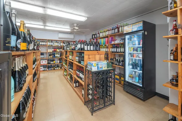 $429,000 | 107 Railroad Avenue, Middleburgh, NY 12122