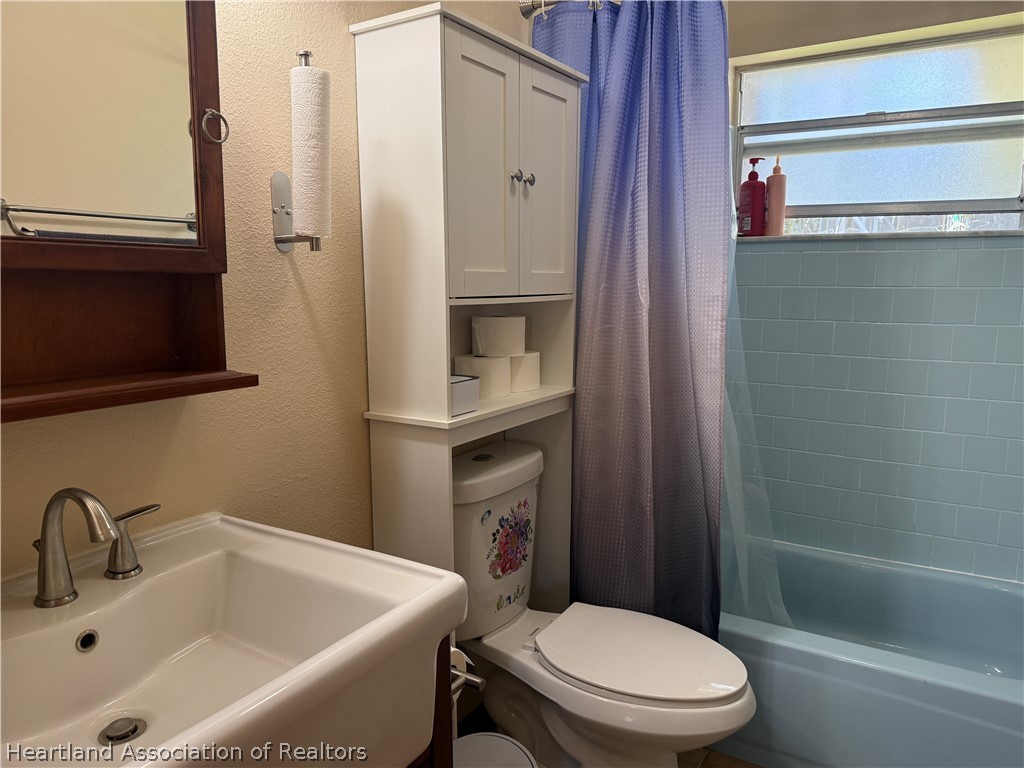 120 Lemon Road Northwest Lake Placid, FL 33852 - Photo 23 of 33