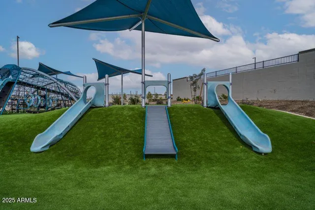 a view of a house with entertaining space