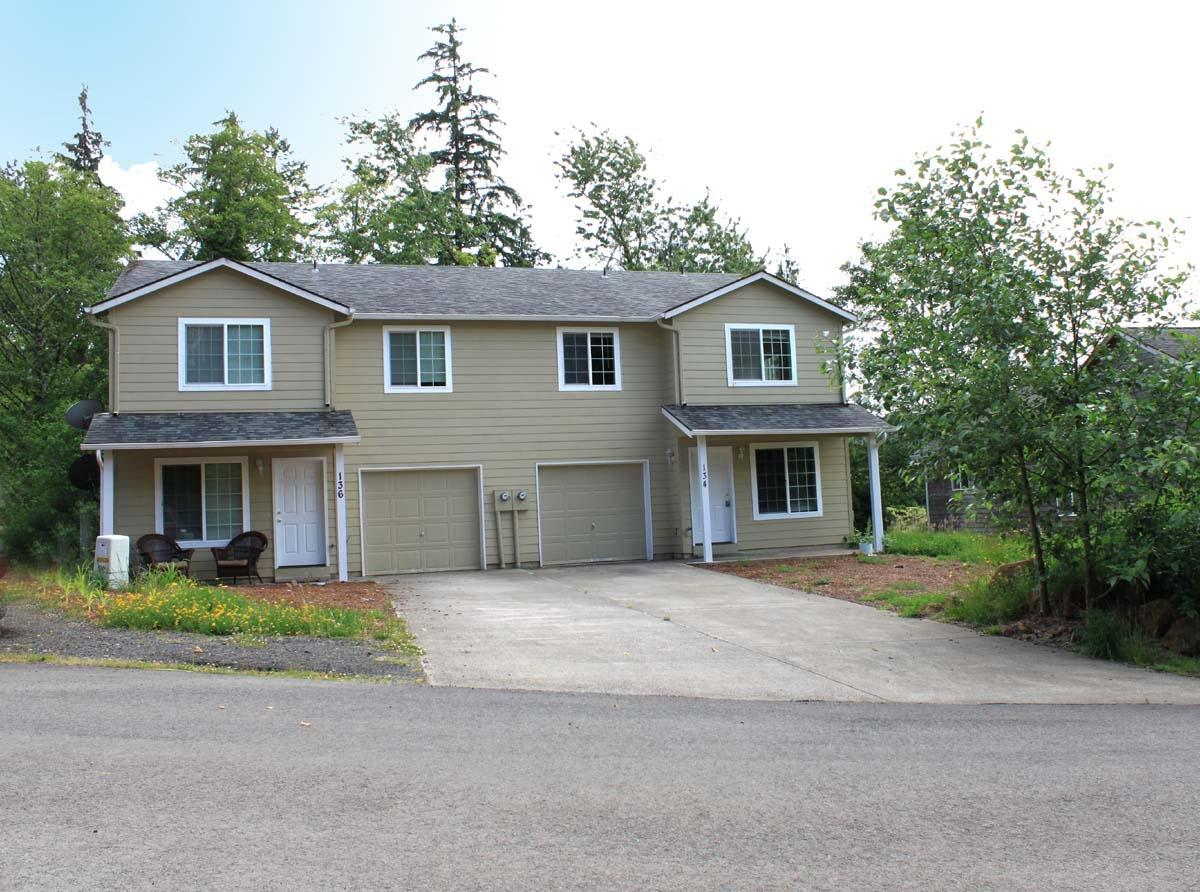 134-136 Ridgeview Court Wheeler, OR 97147 - Photo 1 of 5 Front of duplex