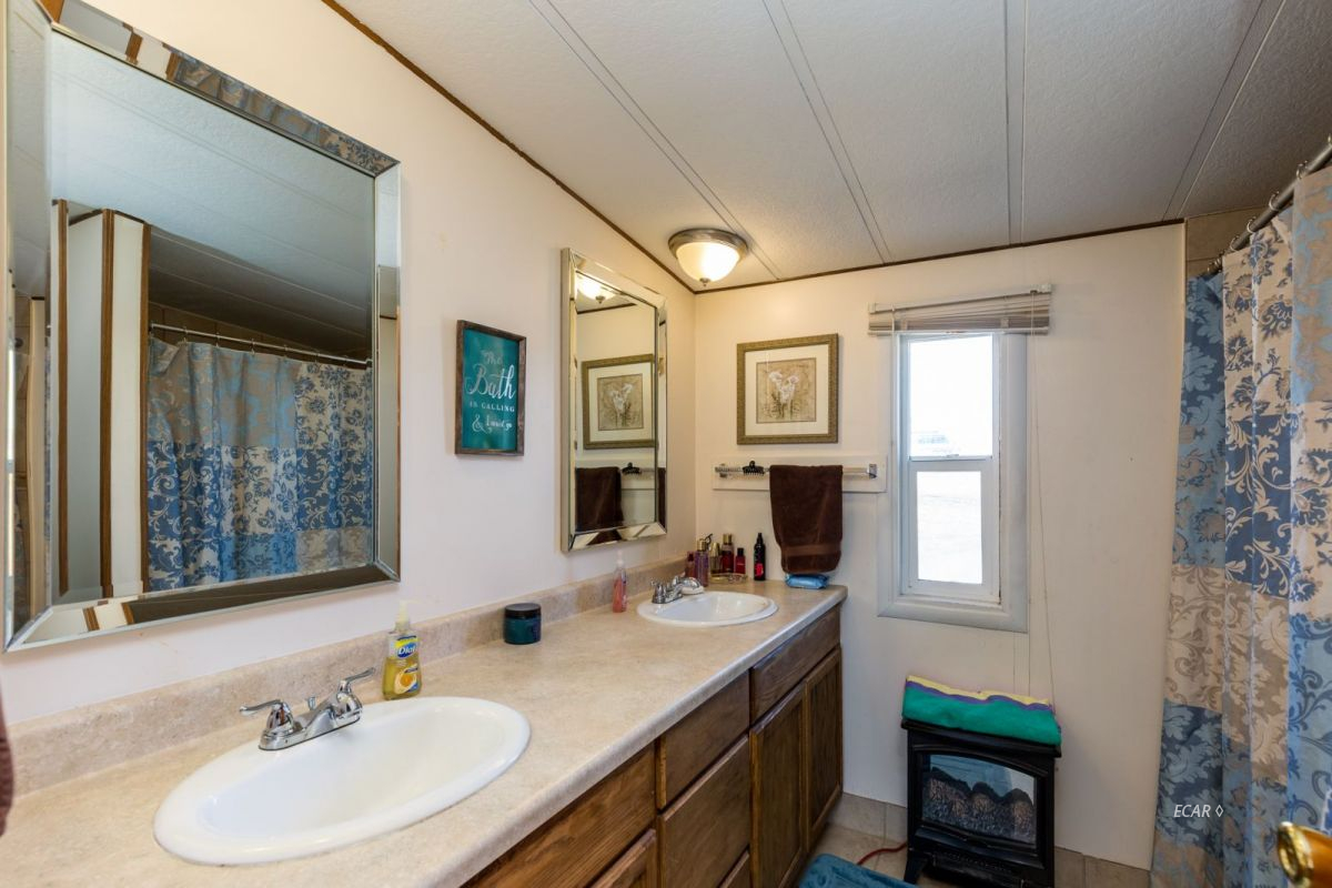 896 Spring Valley Parkway Spring Creek, NV 89815 - Photo 21 of 34 Gallery Image 21