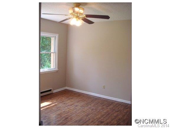 60 Kirkman Road Asheville, NC 28805 - Photo 7 of 13 Gallery Image 7
