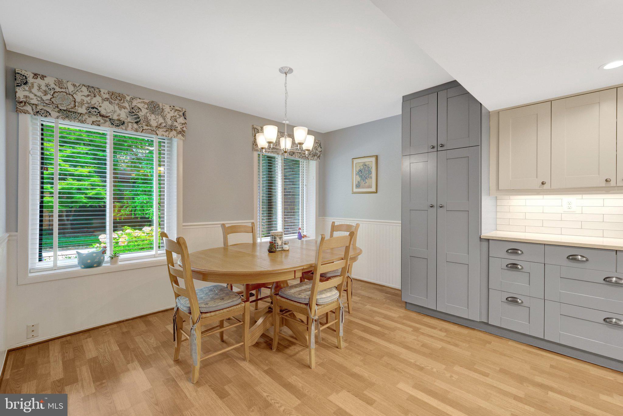 2014 Winged Foot Court Reston, VA 20191 - Photo 20 of 74 Breakfast room