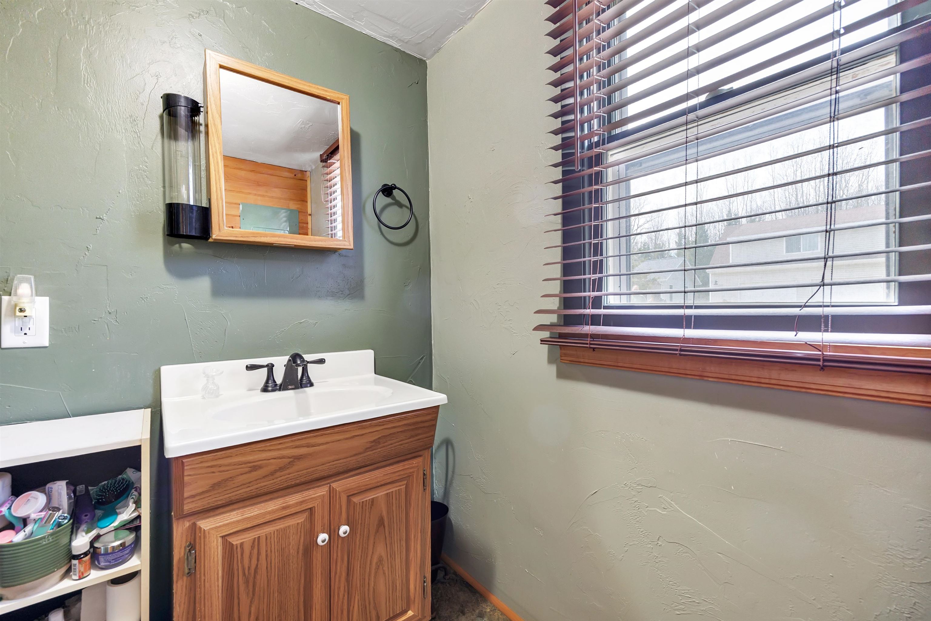 3623 Zirbel Road, Unit 3 Sturgeon Bay, WI 54235 - Photo 8 of 36