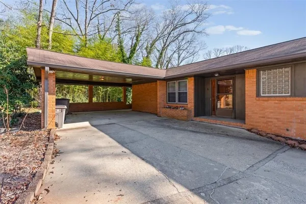 $325,000 | 5 Ridgewood Drive, Cartersville, GA 30120