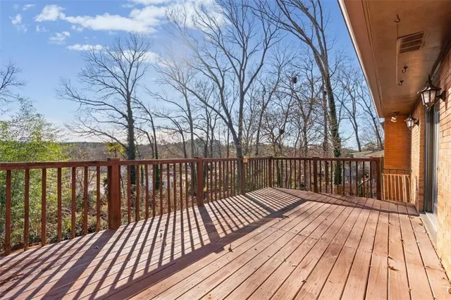 $325,000 | 5 Ridgewood Drive, Cartersville, GA 30120