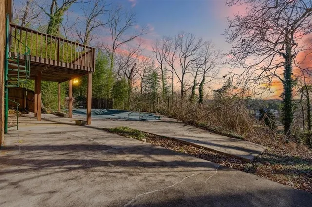 $325,000 | 5 Ridgewood Drive, Cartersville, GA 30120