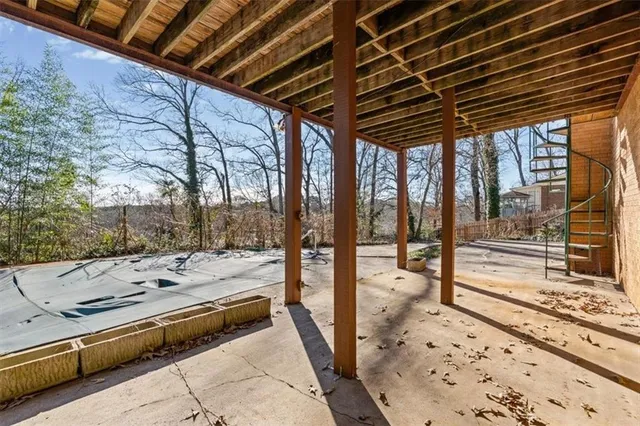 $325,000 | 5 Ridgewood Drive, Cartersville, GA 30120