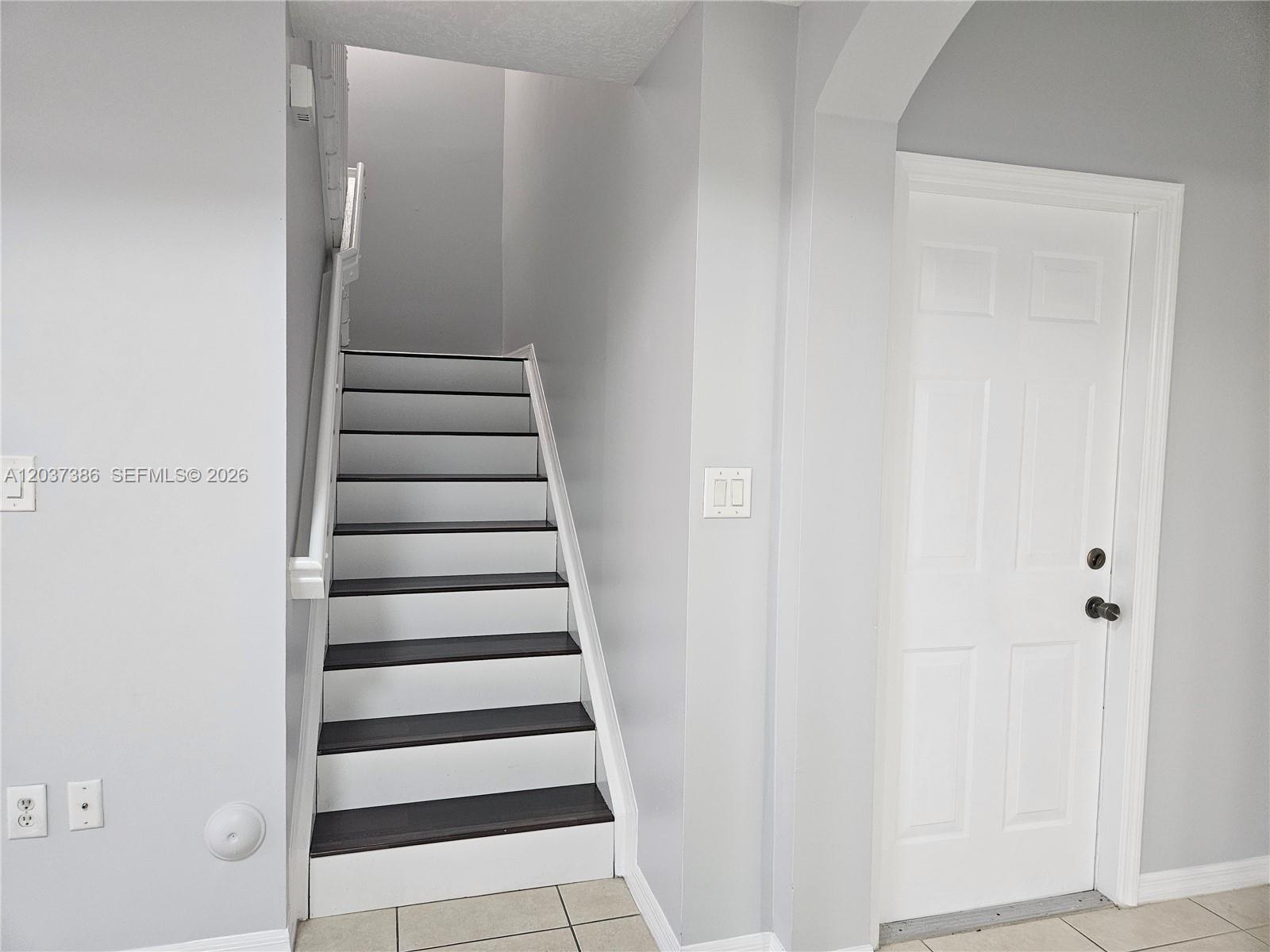 15270 Southwest 30th Terrace Miami, FL 33185 - Photo 6 of 17