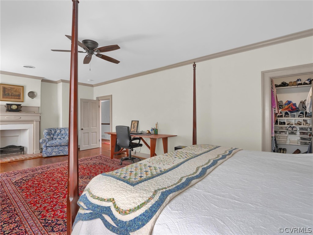 193 Robertsons Siding Road Crewe, VA 23930 - Photo 24 of 47 a bedroom with a bed lamps and couches