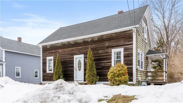 $649,000 | 13 Prospect Avenue, Narragansett, RI 02882
