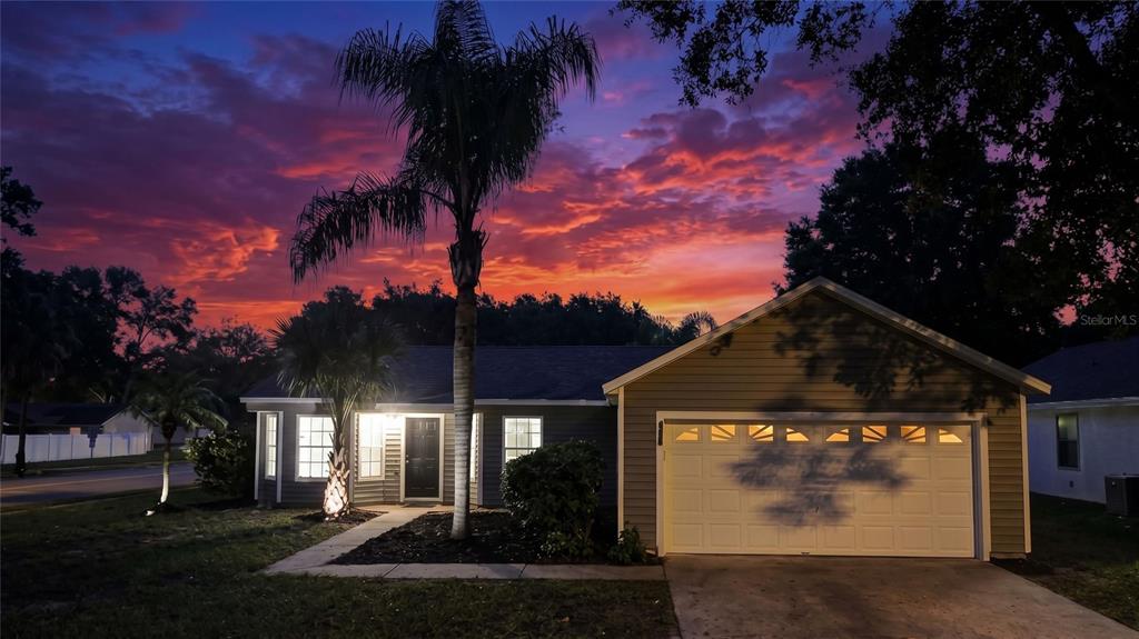 5055 Water Wheel Court Ocoee, FL 34761 - Photo 2 of 58 Gallery Image 2