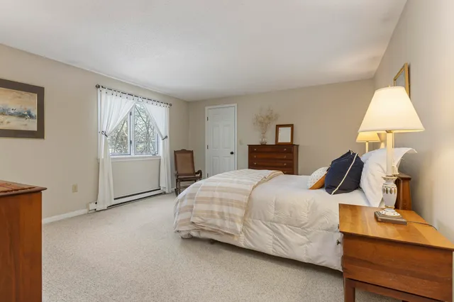 $449,000 | 15 Oakview Drive, Unit 15, Cape Elizabeth, ME 04107