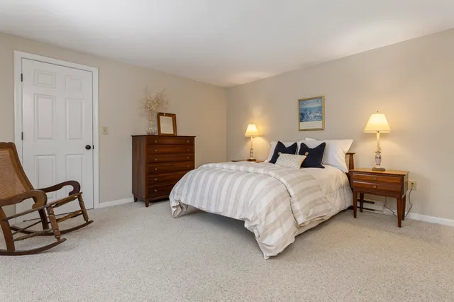 $449,000 | 15 Oakview Drive, Unit 15, Cape Elizabeth, ME 04107
