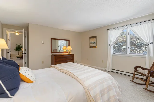 $449,000 | 15 Oakview Drive, Unit 15, Cape Elizabeth, ME 04107