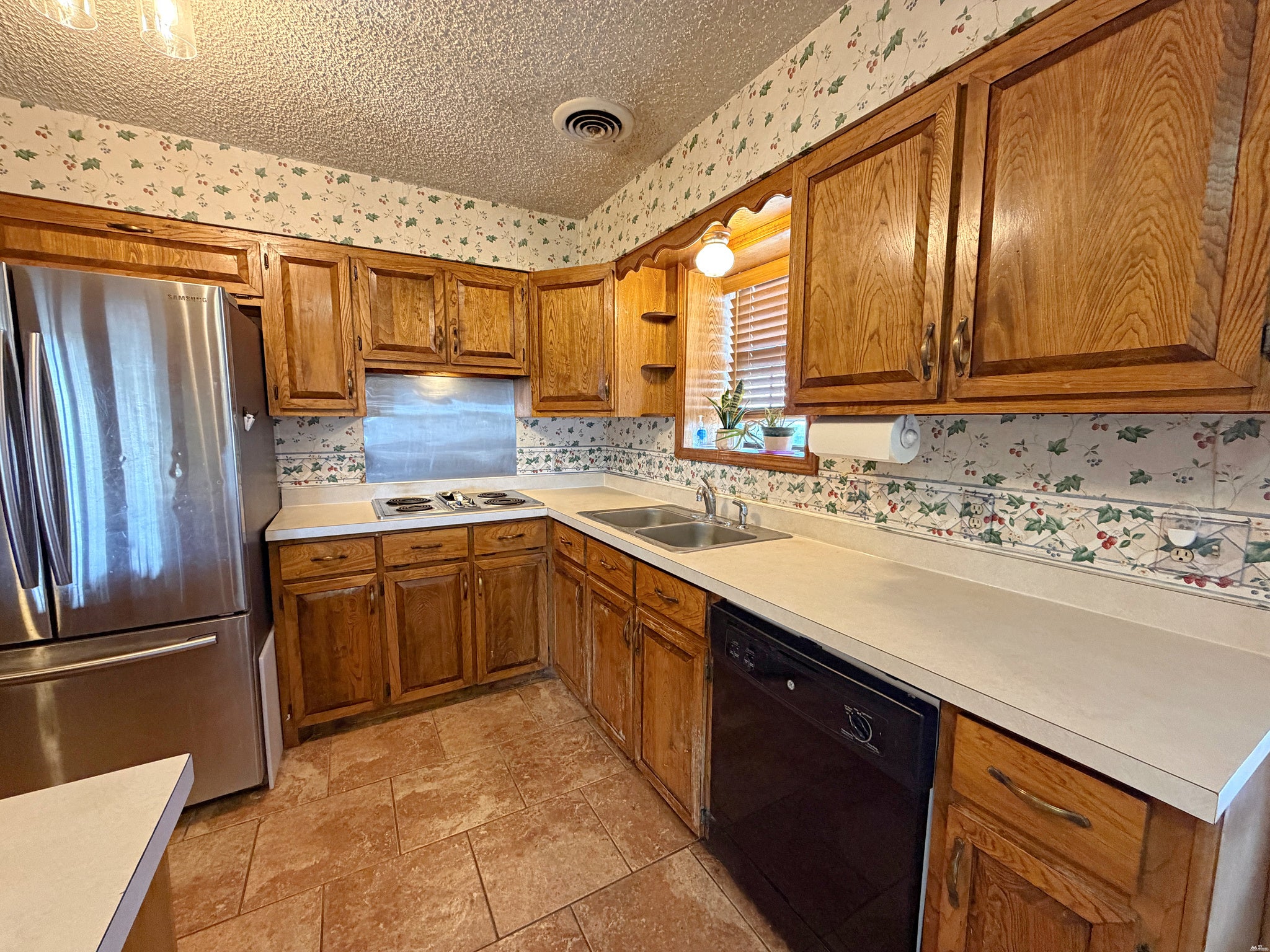 2406 Walker Road Roswell, NM 88201 - Photo 14 of 44 Gallery Image 14