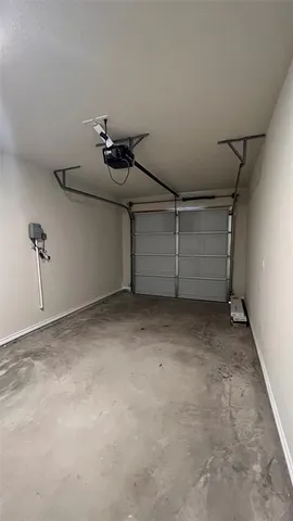 $1,395 | 418 South 3rd Street, Unit 1, Bonham, TX 75418