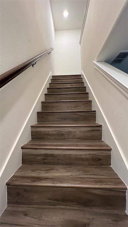 418 South 3rd Street, Unit 1 Bonham, TX 75418 - Photo 5 of 17