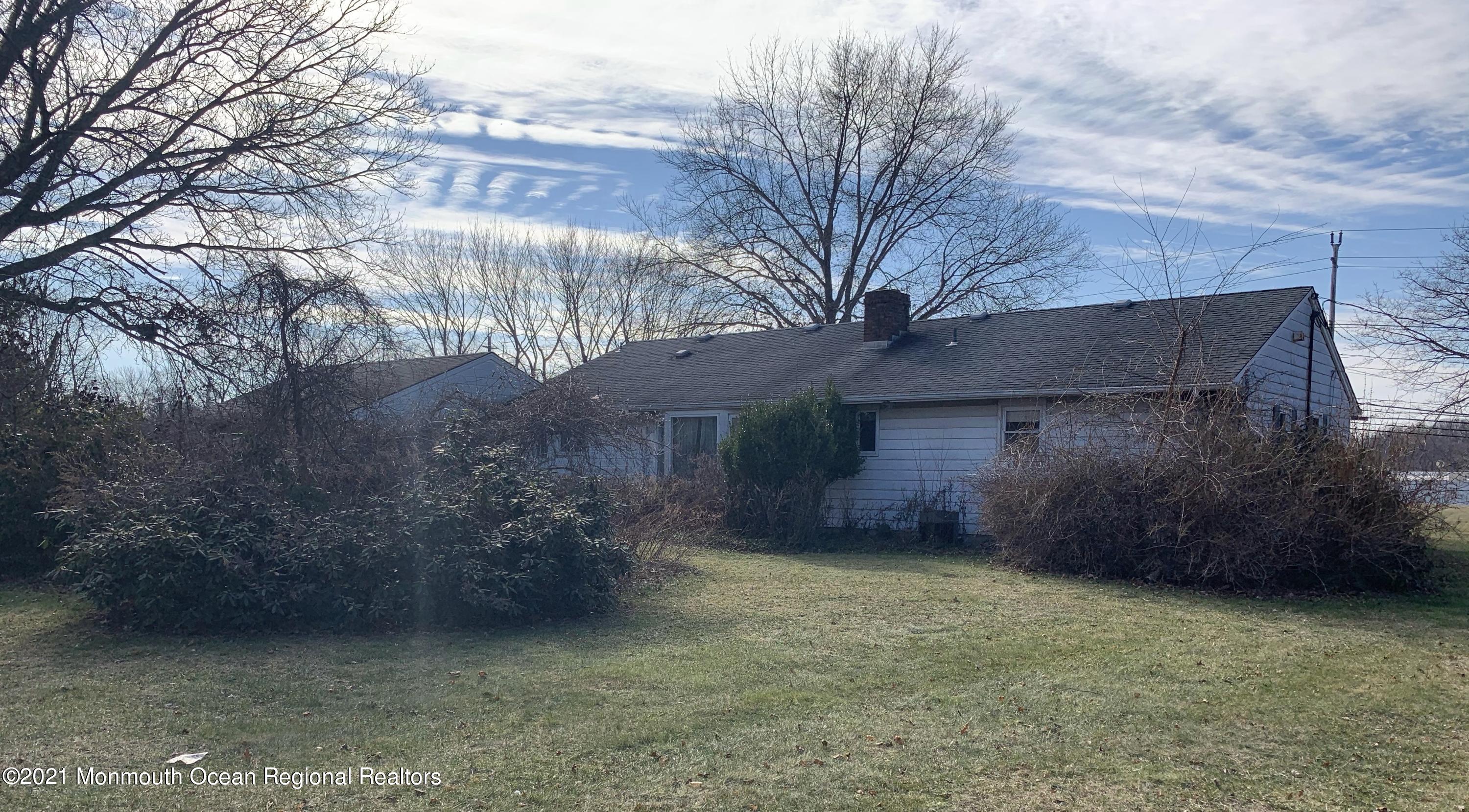 347 Pond Road Freehold, NJ 07728 - Photo 4 of 5 Rear