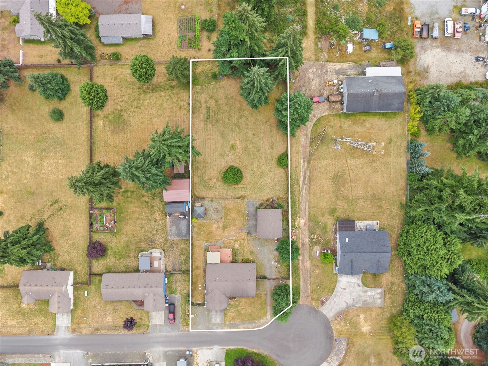 5931 184th Lane Southwest Rochester, WA 98579 - Photo 34 of 36