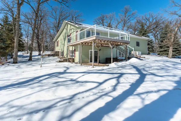 $619,900 | 27757 Oak Point Road, Elbow Lake, MN 56531