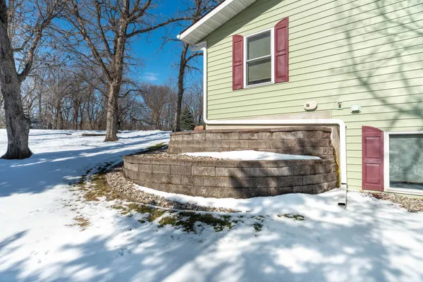 $619,900 | 27757 Oak Point Road, Elbow Lake, MN 56531