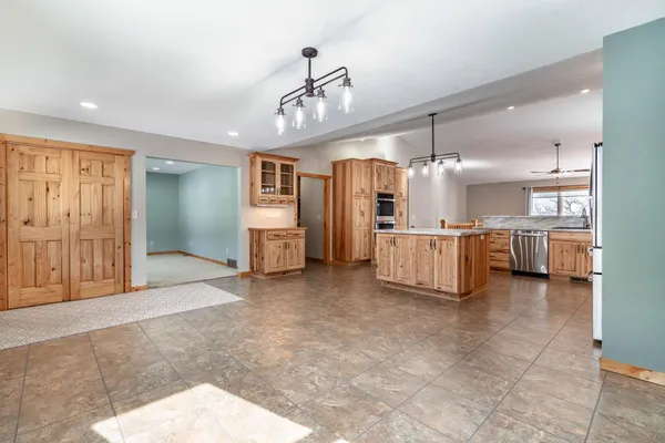 $619,900 | 27757 Oak Point Road, Elbow Lake, MN 56531